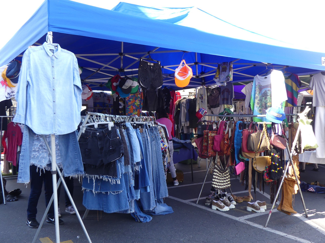 Long Beach Antique Market-长滩必去景点