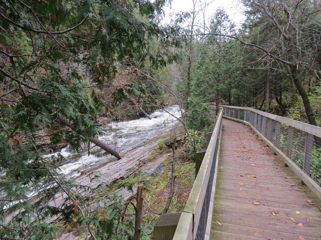 Site Géologique de la Gorge de la Rivière Saint-Charles-魁北克市必去景点