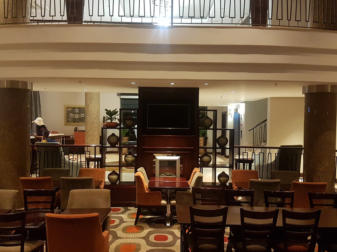 The RidgePoint Hotel主图