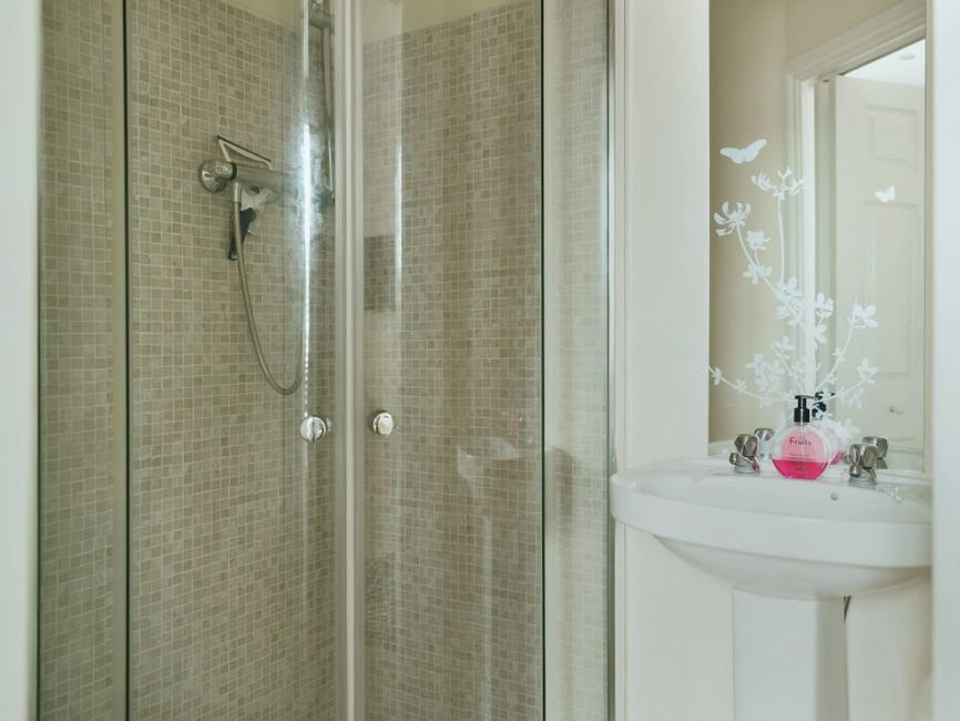 The White House主图