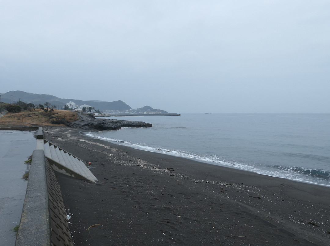 Kembutsu Beach景点图片