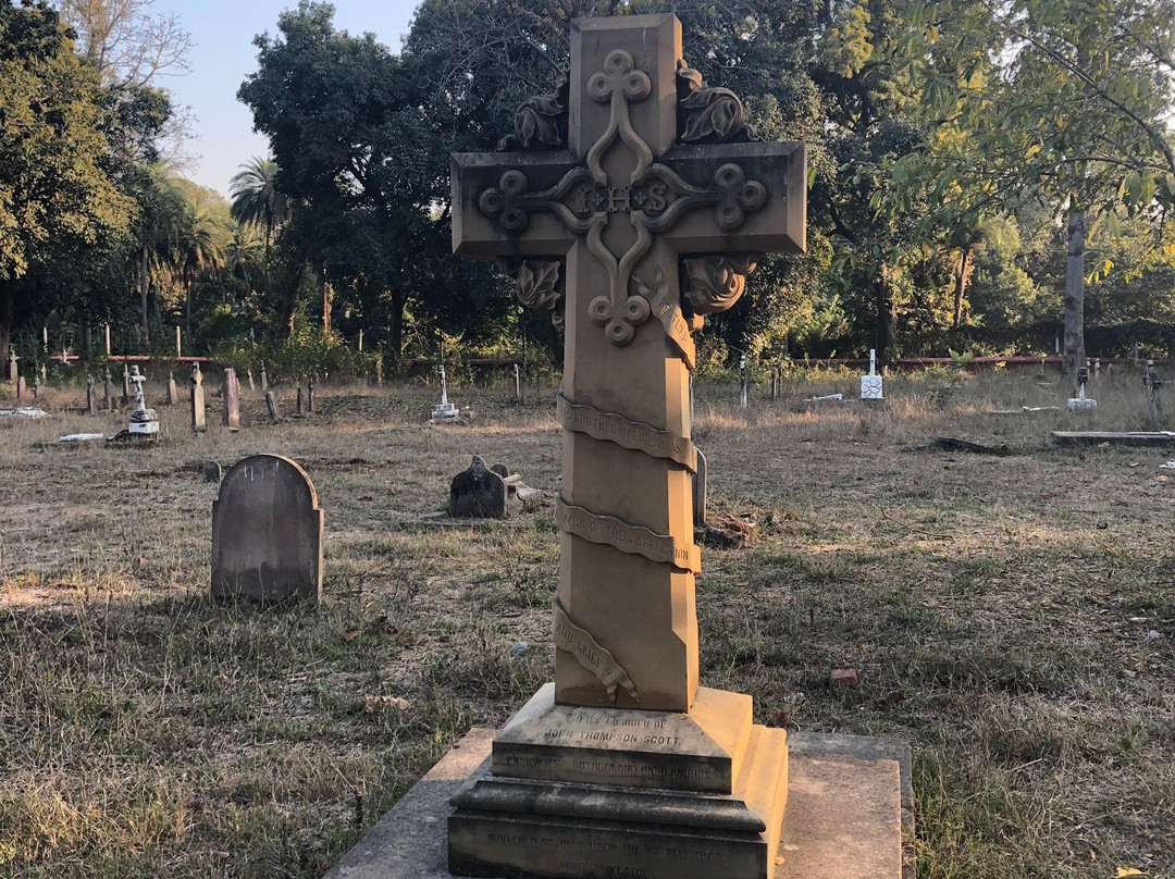 Jhansi Cantonment Cemetery-Jhansi必去景点