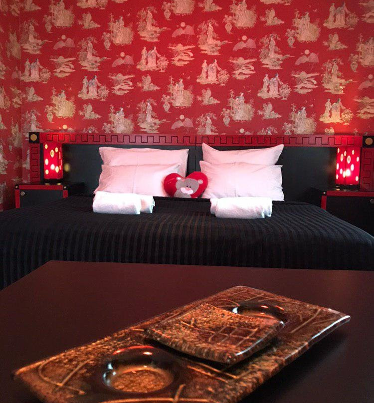 Royal Hotel主图