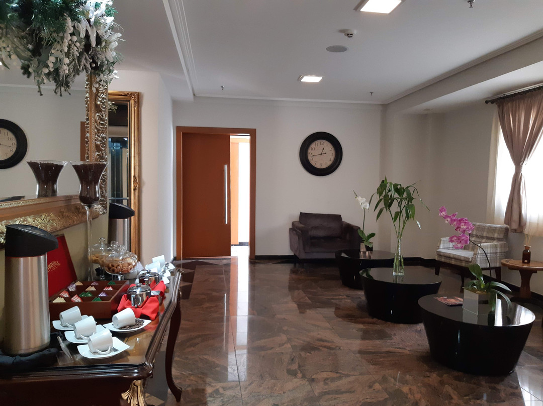 Faro Hotel Atibaia主图