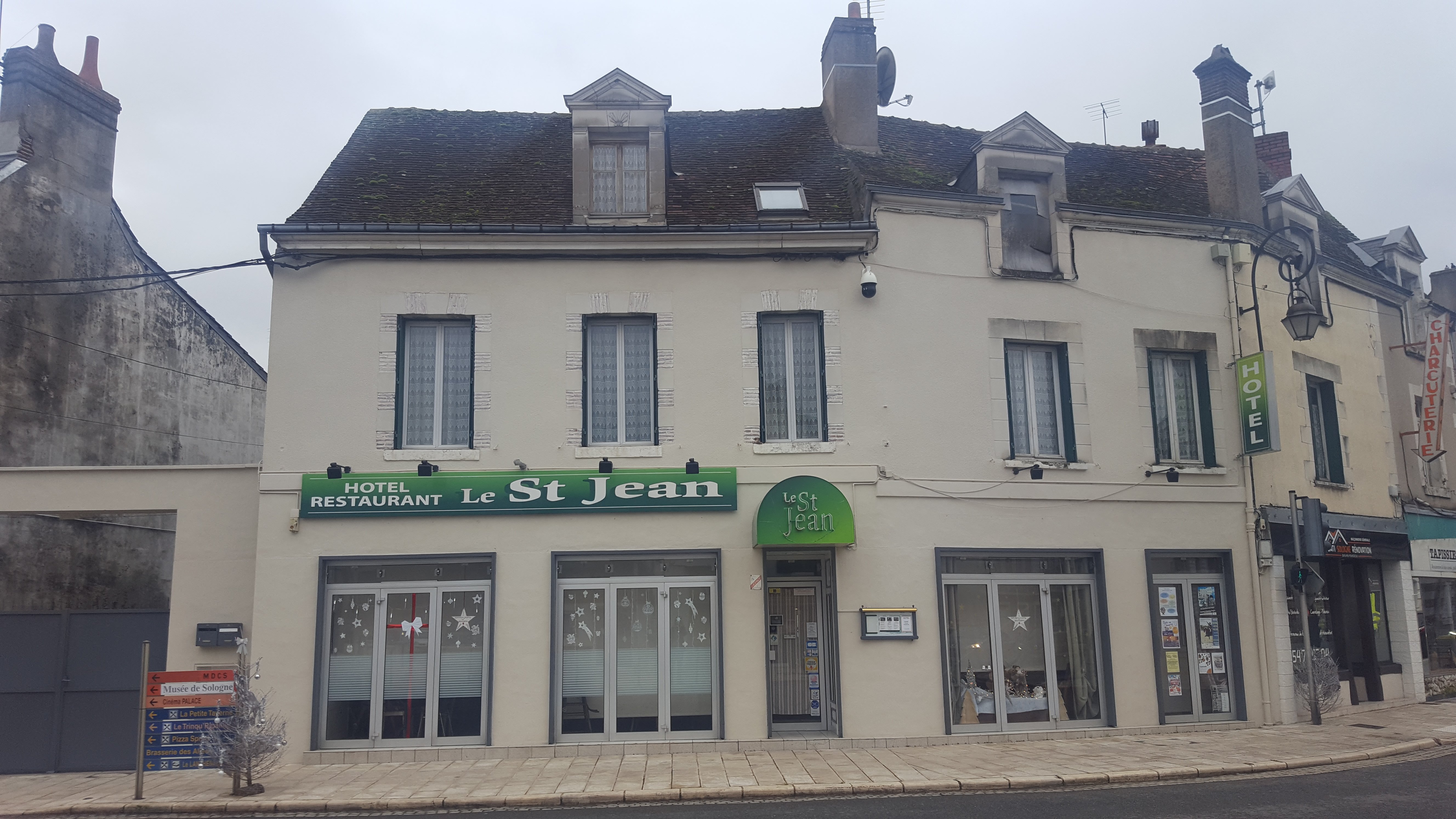 Restaurant Le Saint Jean-官方