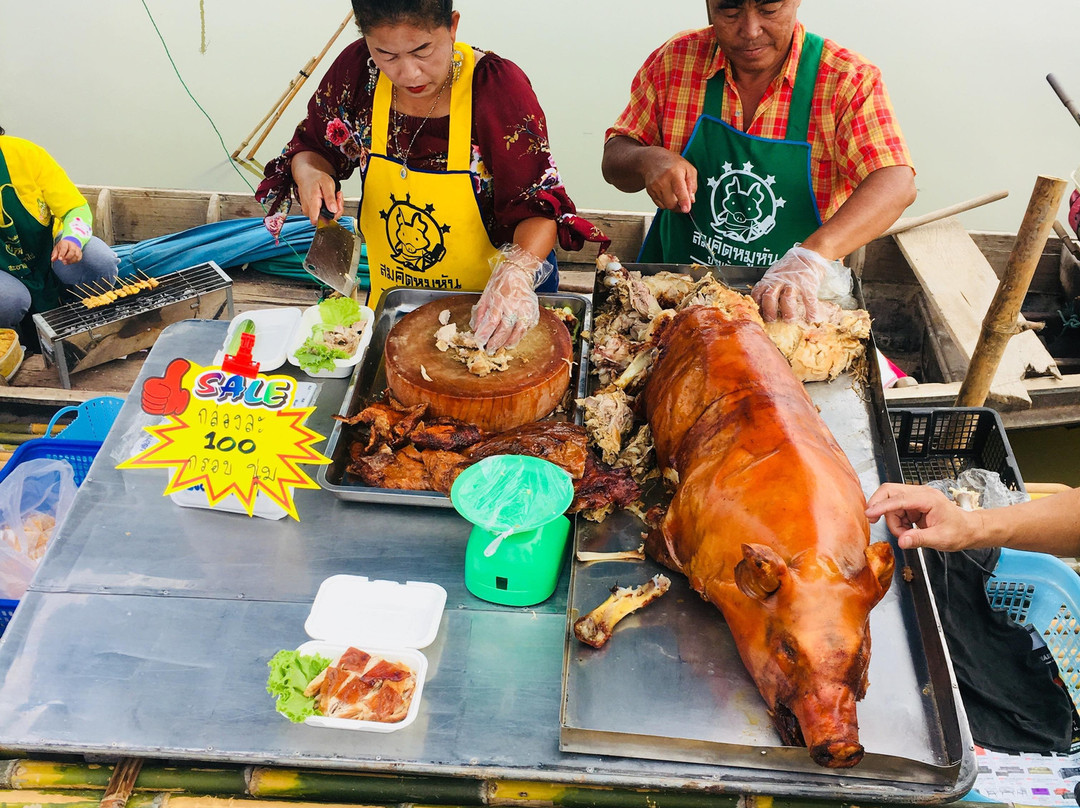 Talat Nam Saphan Khong-颂丕农必去景点