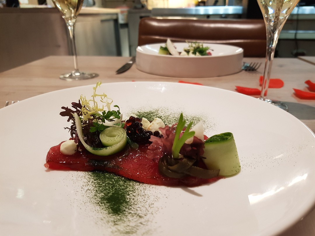 Restaurant B23