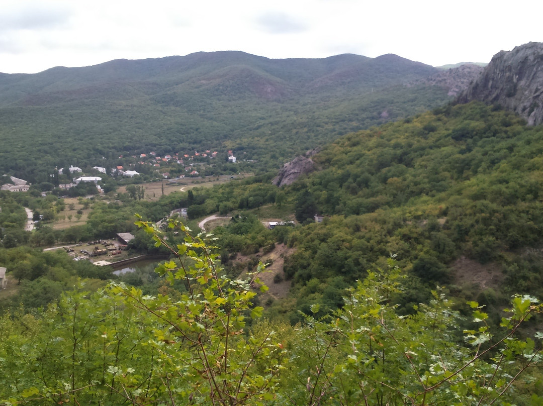 Crimean Mountains景点图片