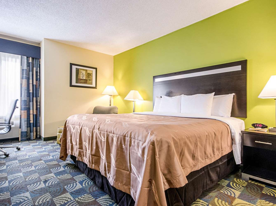 Quality Inn & Suites Glenmont - Albany South主图
