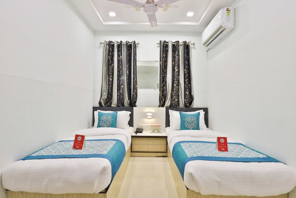 3299 Hotel Vrundavan主图