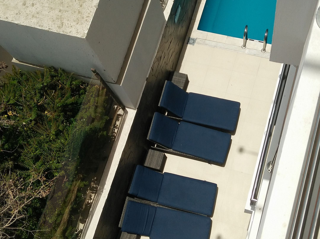 Blue Marlin Hotel主图