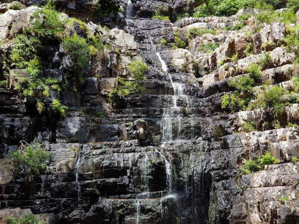 Talakona Waterfall景点图片