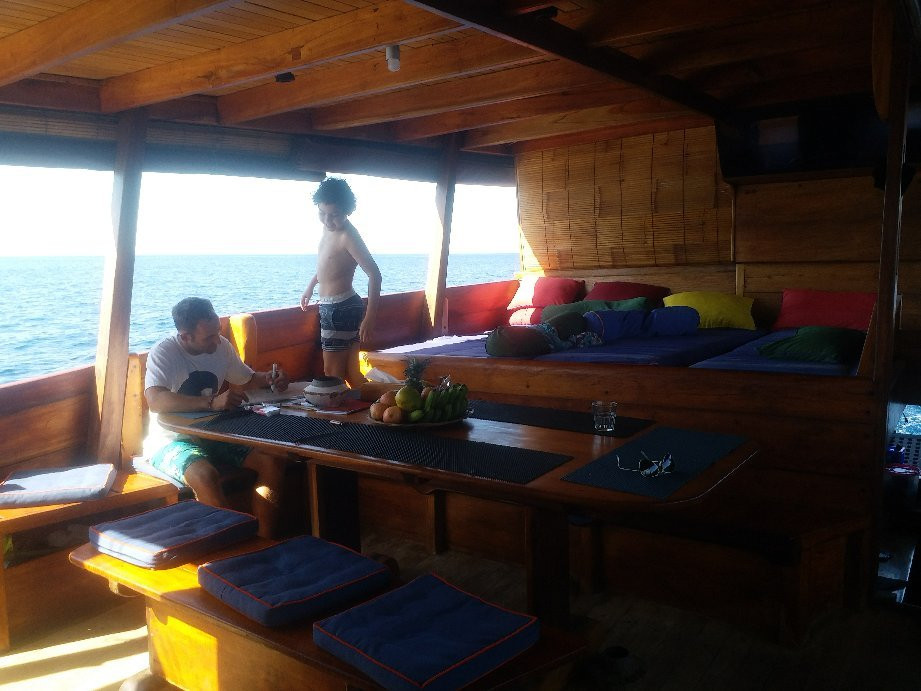 Lambo Dive and Cruise-Gili Air必去景点