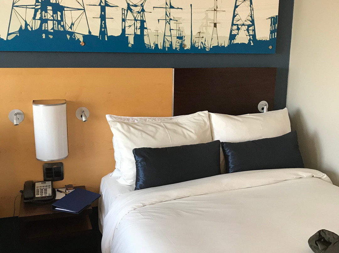 Blackrock Hotel主图