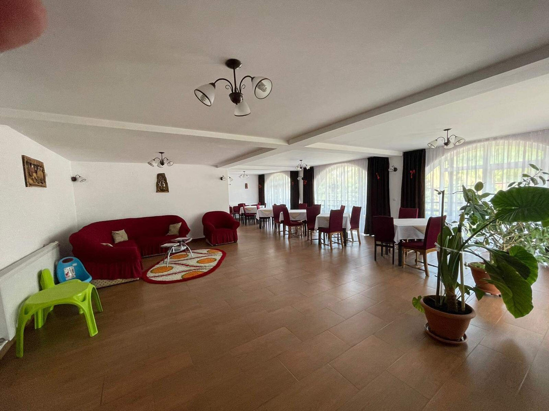Casa LEU