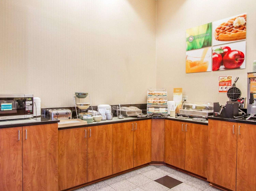 Quality Inn & Suites Greenville I-65主图