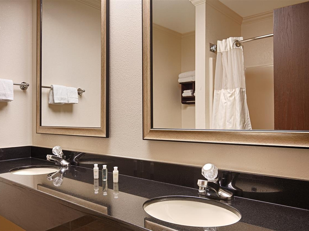 Best Western Davison Inn主图