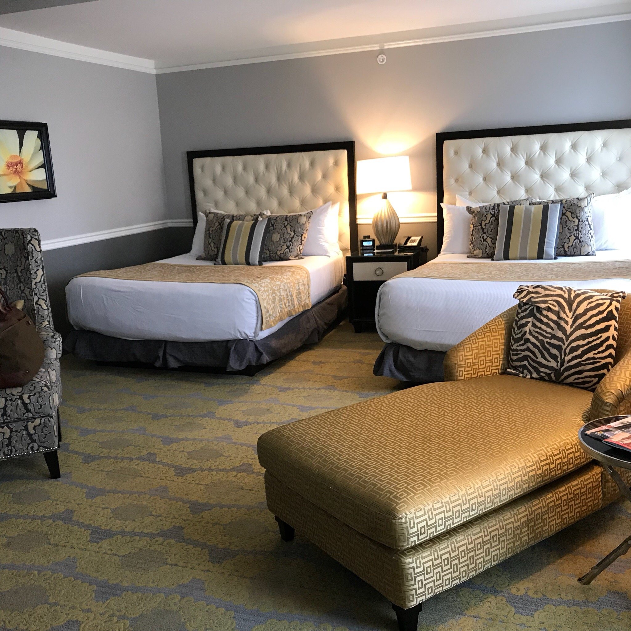 Ambassador Hotel Tulsa, Autograph Collection-官方