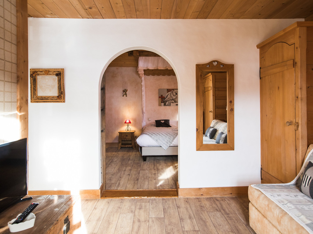 Praz Sur Arly酒店住宿-Les Chalets De La Griyotire