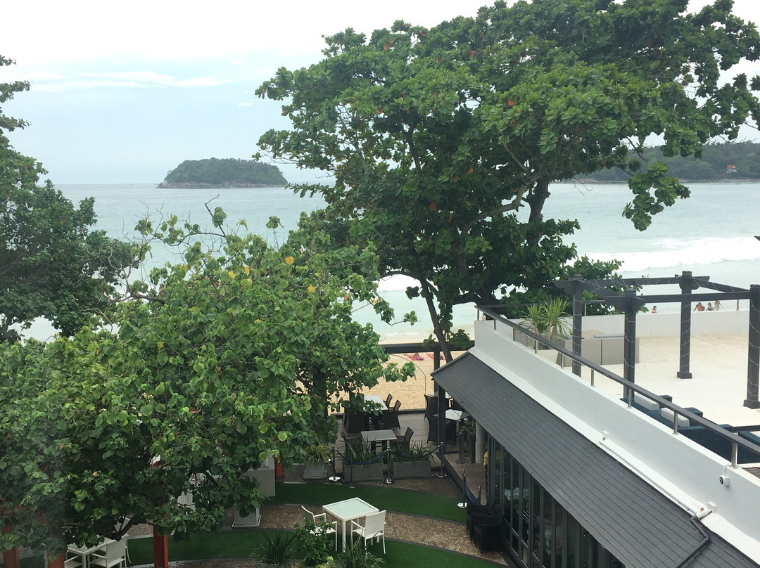 普吉岛船屋酒店主图