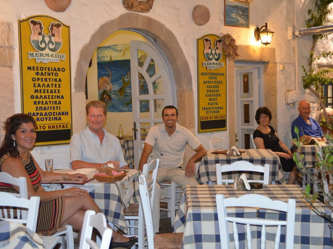 Gorgones Fish Tavern