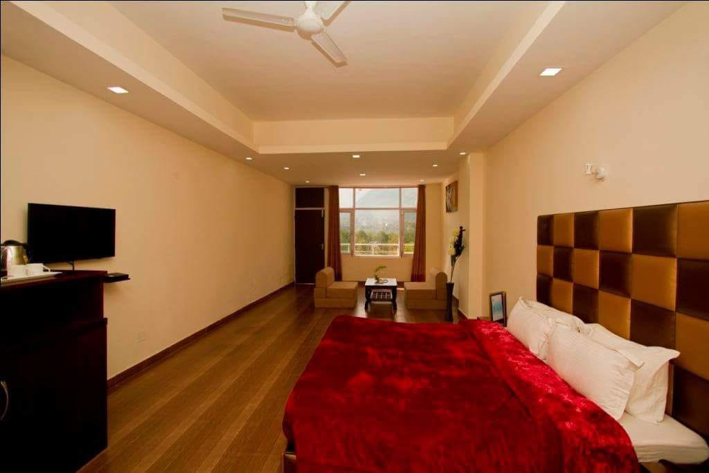 Snow Touch Resort by Sriniwasa Hotels主图