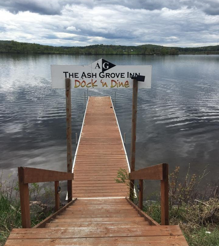 Ash Grove Inn Motel主图