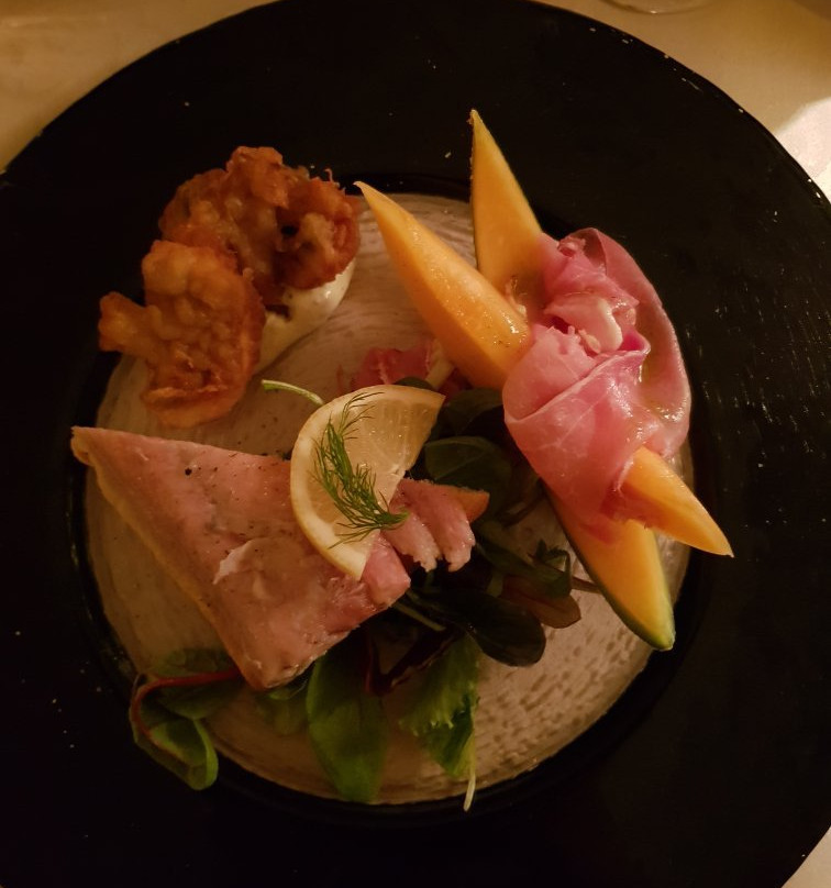 Noordbroek餐馆和美食-de Gouden Zon