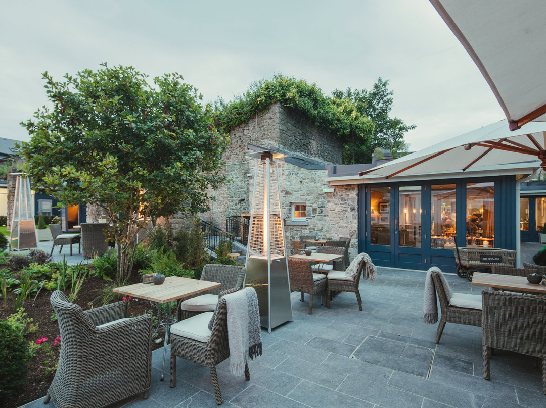 Mikey Ryan's Bar & Kitchen