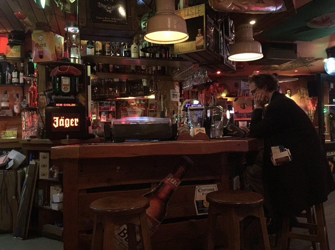 Tracks & Tr@vellers-克诺克－海斯特必去景点