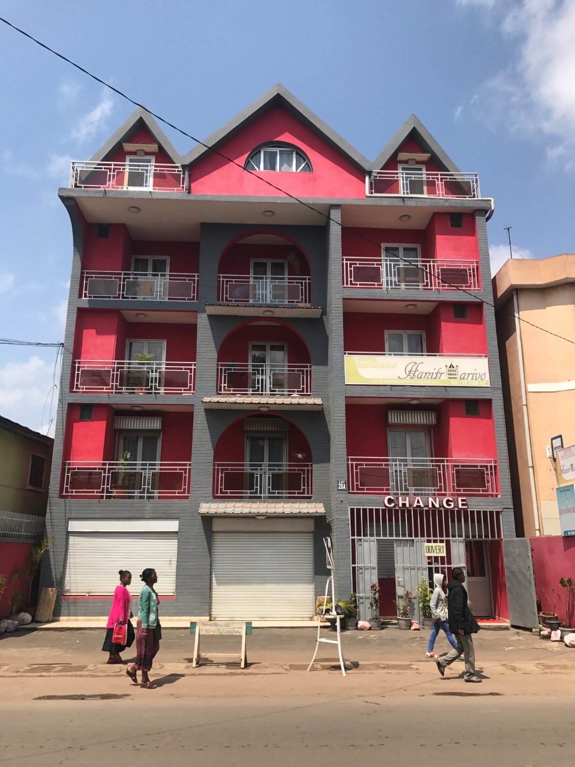 Hotel et Restaurant Hanitriarivo-浴室