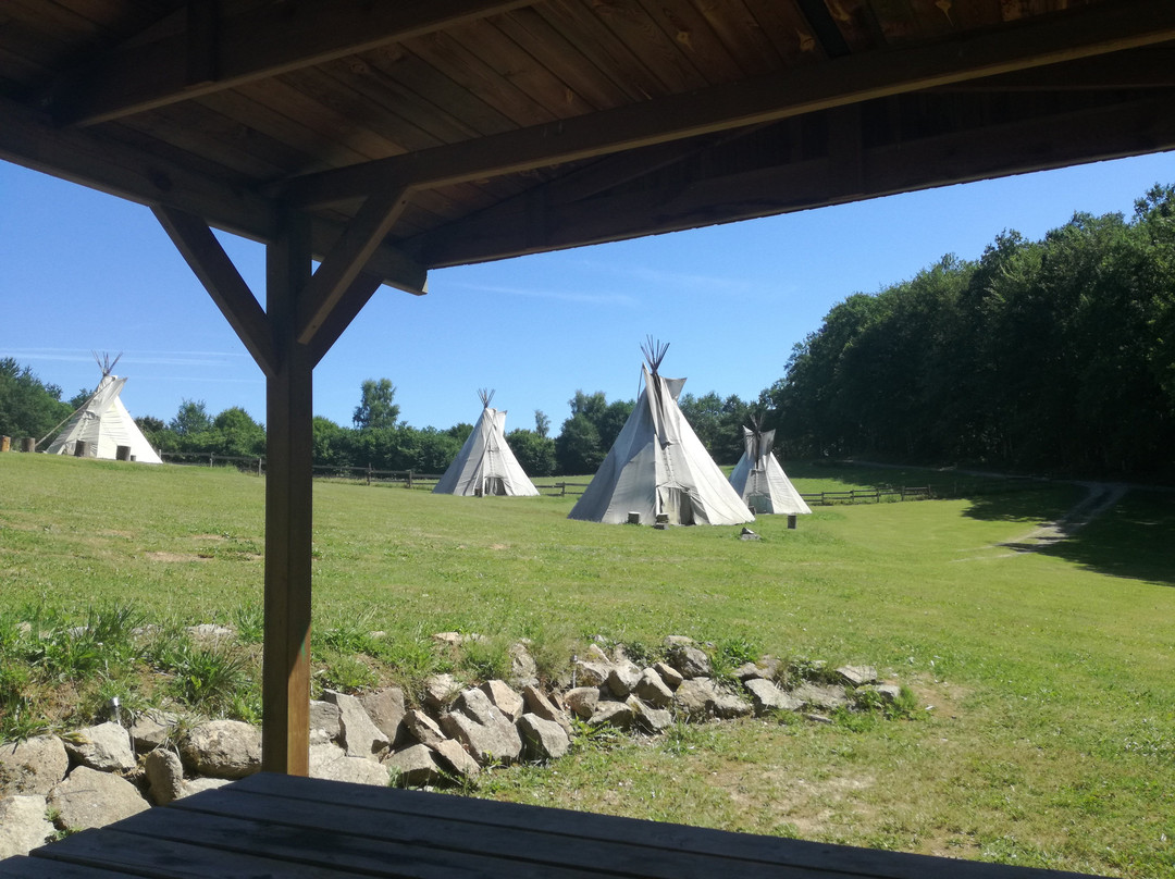 Les Tipis de Cantales