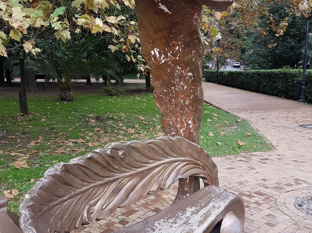 Sculpture Bench-Snail-索契必去景点