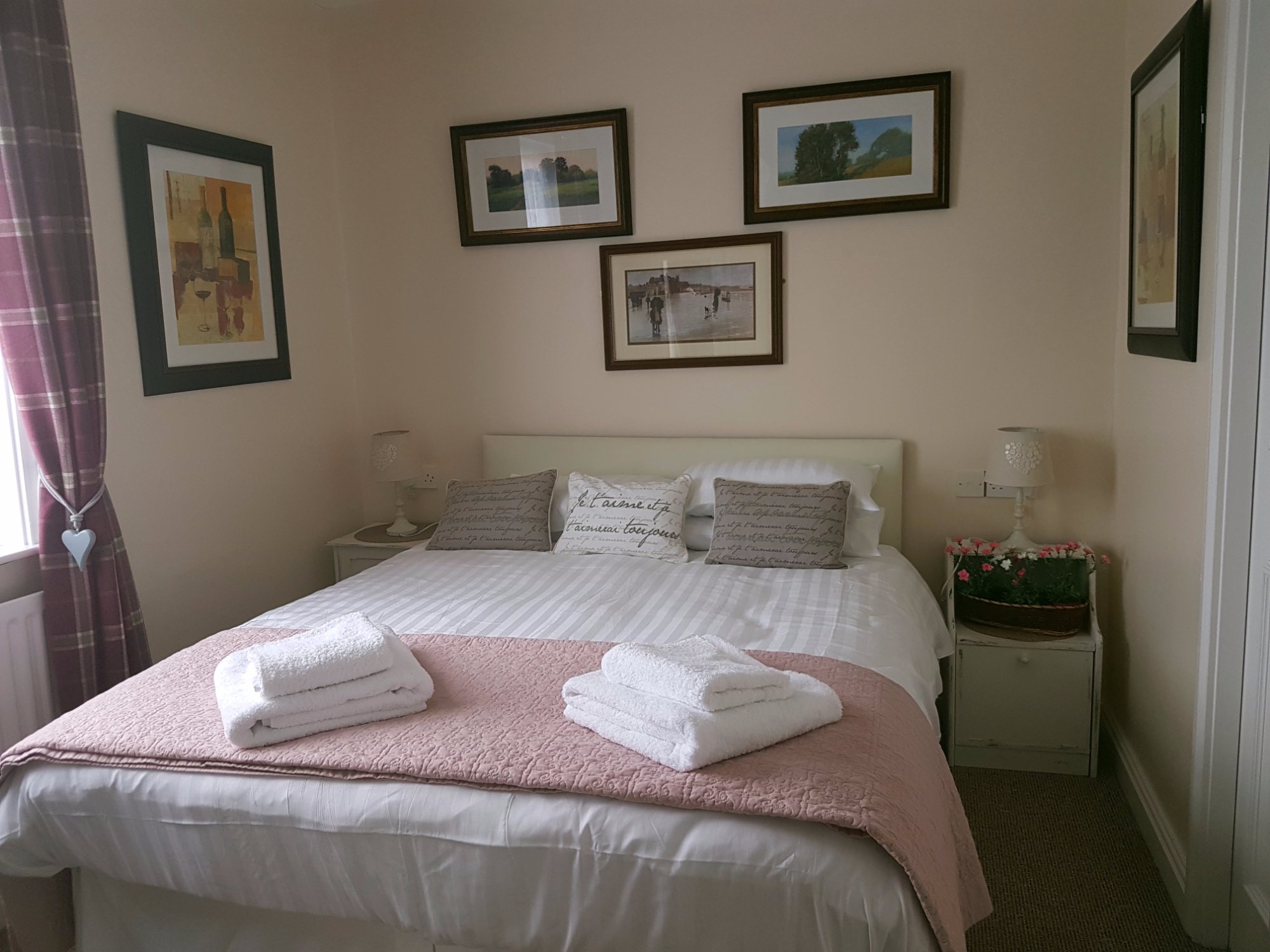 The Buxton Inn-官方