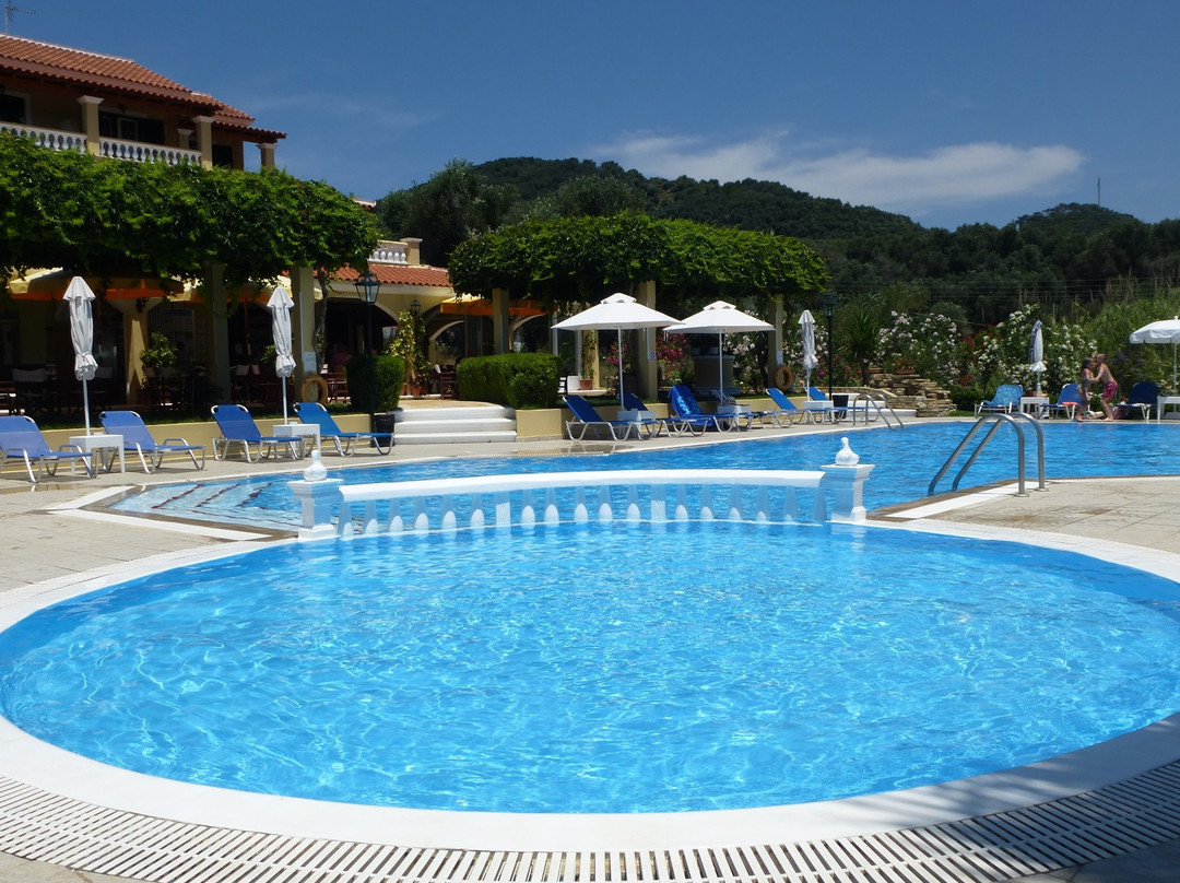 Rose Garden Apartments Hotel