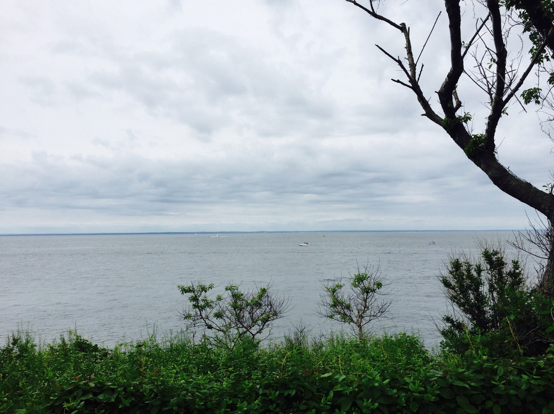 Old Field Point Light-Old Field必去景点