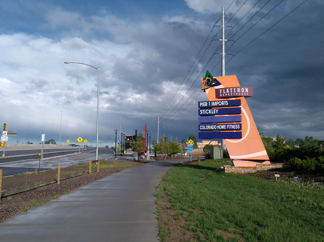 FlatIron Crossing Mall-布鲁姆菲尔德必去景点