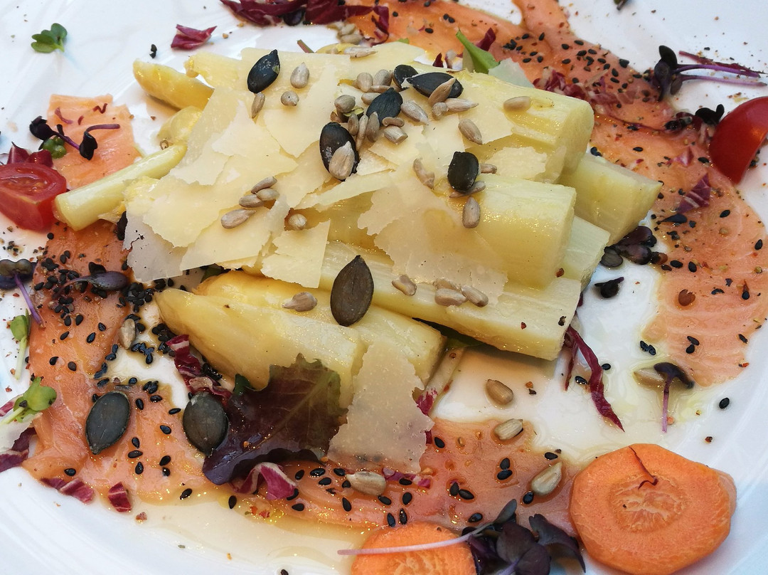 Hotel-Restaurant-Weinkeller Pfaelzer Hof主图