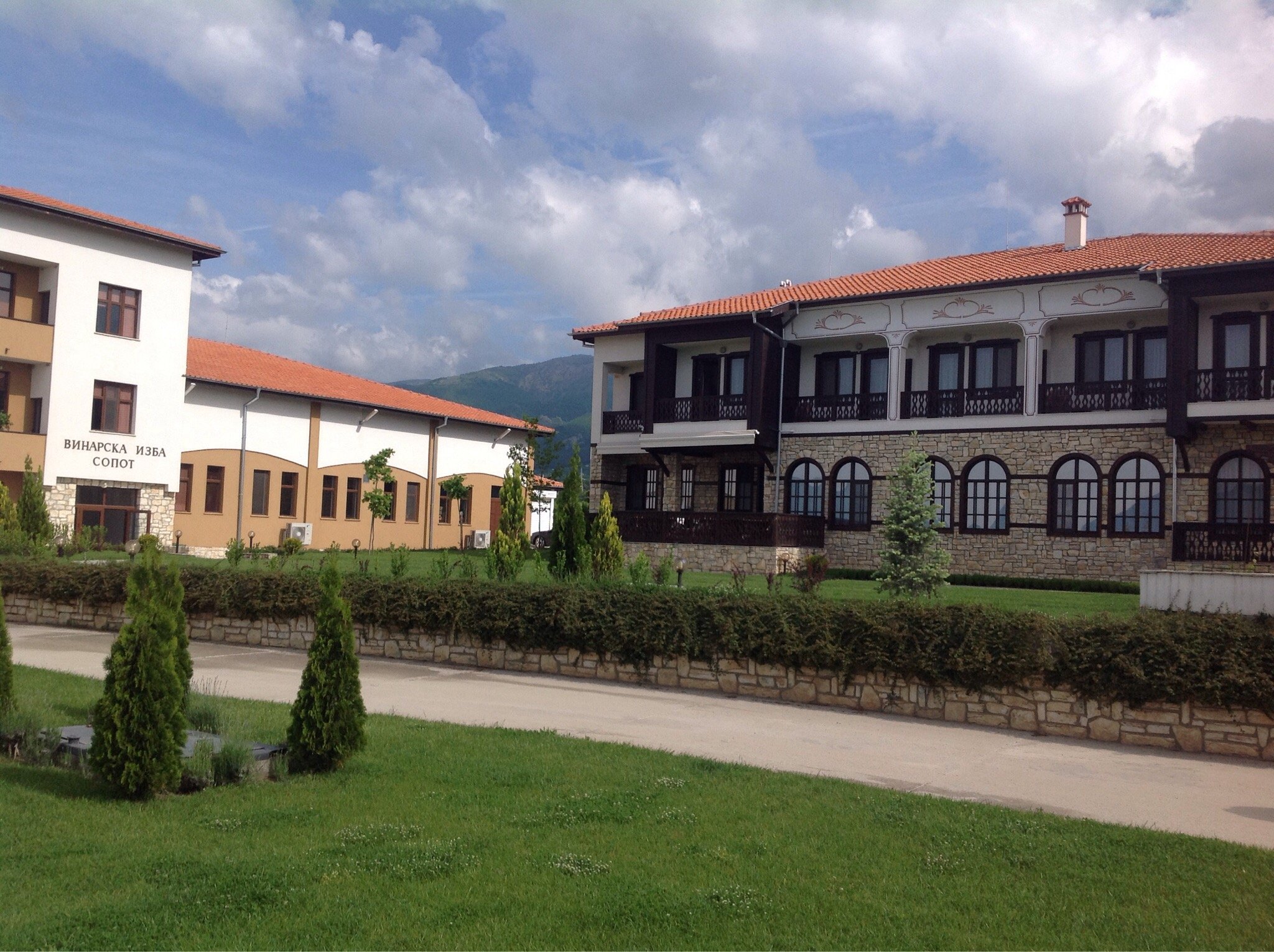 Guesthouse Tragata-官方