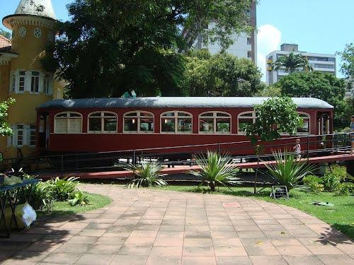 Praça Luíza Távora-福塔莱萨必去景点