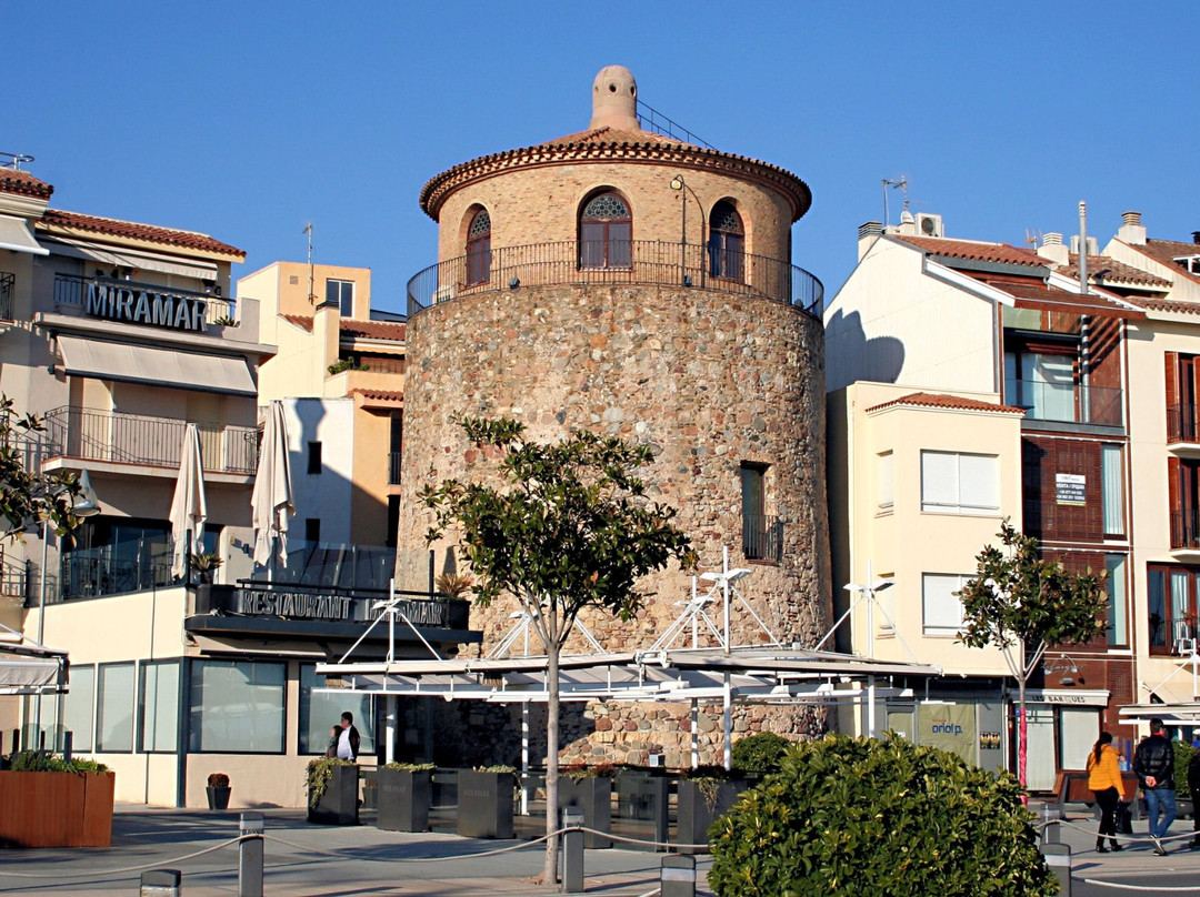 Torre del Puerto景点图片