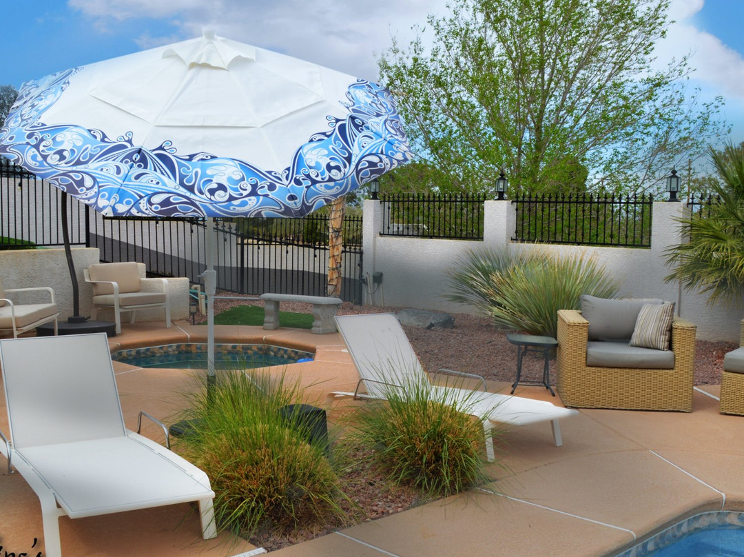 Willow Beach酒店住宿-Secret Garden in the Desert