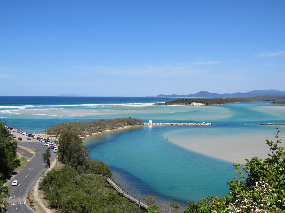 Trent Munro Surf Academy景点图片
