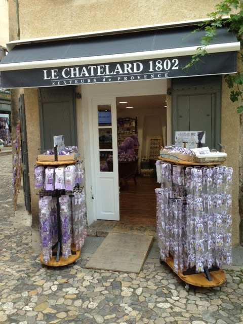 Folies de Provence-穆斯捷-圣玛丽必去景点