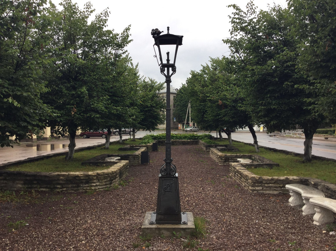 Monument the Street Lantern景点图片