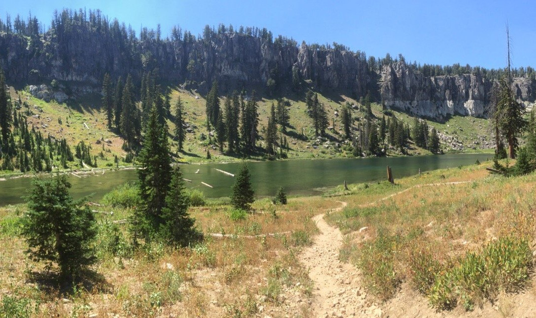 White Pine Lake-洛根必去景点