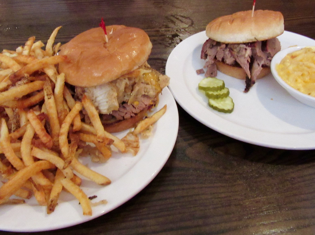 Weston餐馆和美食-Tin Kitchen