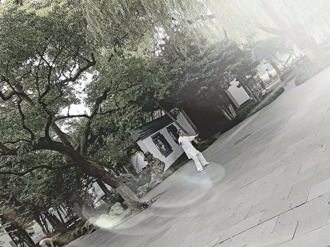 杭州西湖柳莺里酒店主图