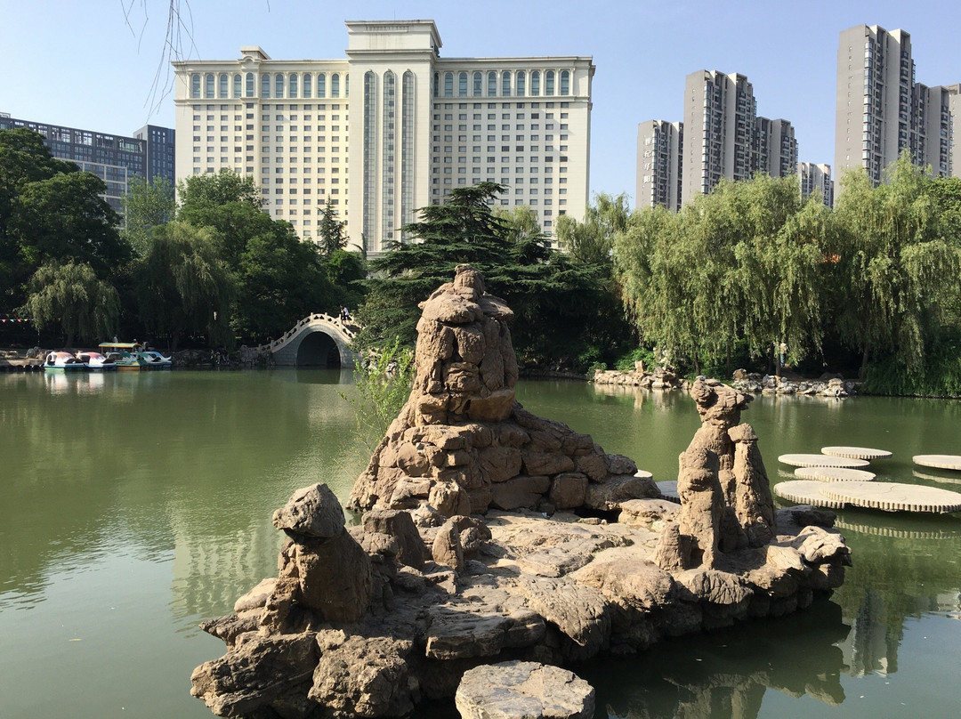 西苑公园-洛阳市必去景点