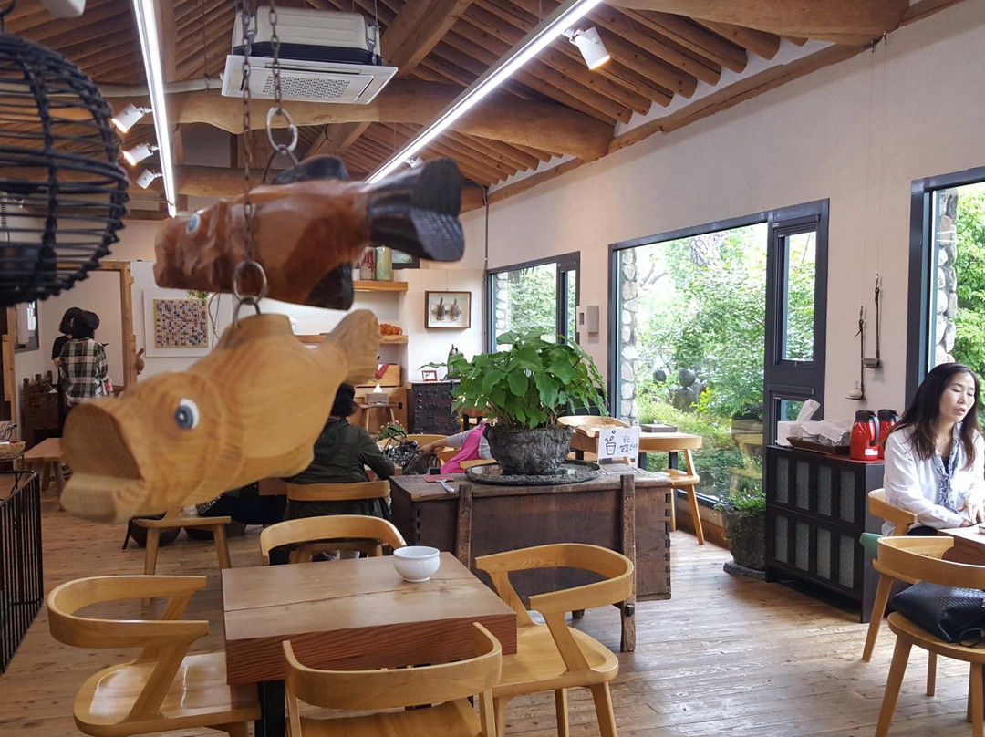 清道郡餐馆和美食-Aja Bang